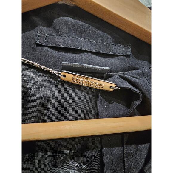 ALEXANDER MCQUEEN
Harness Trench Coat sz 40 - Picture 4 of 6